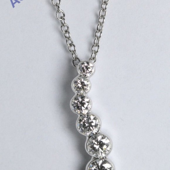 18K White Round Stone Diamond Pendant 0.8 Ct G Vs C19000121 - Picture 1 of 2
